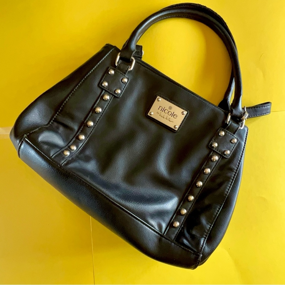 NICHOLE MILLER BLACK SHOULDER HAND BAG